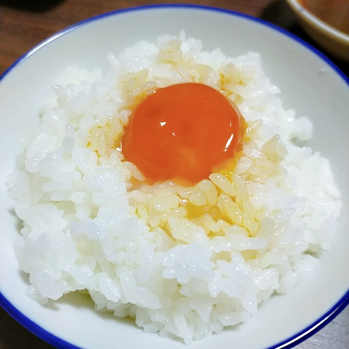 ご飯がススム！とろ〜り！卵黄の醤油漬け